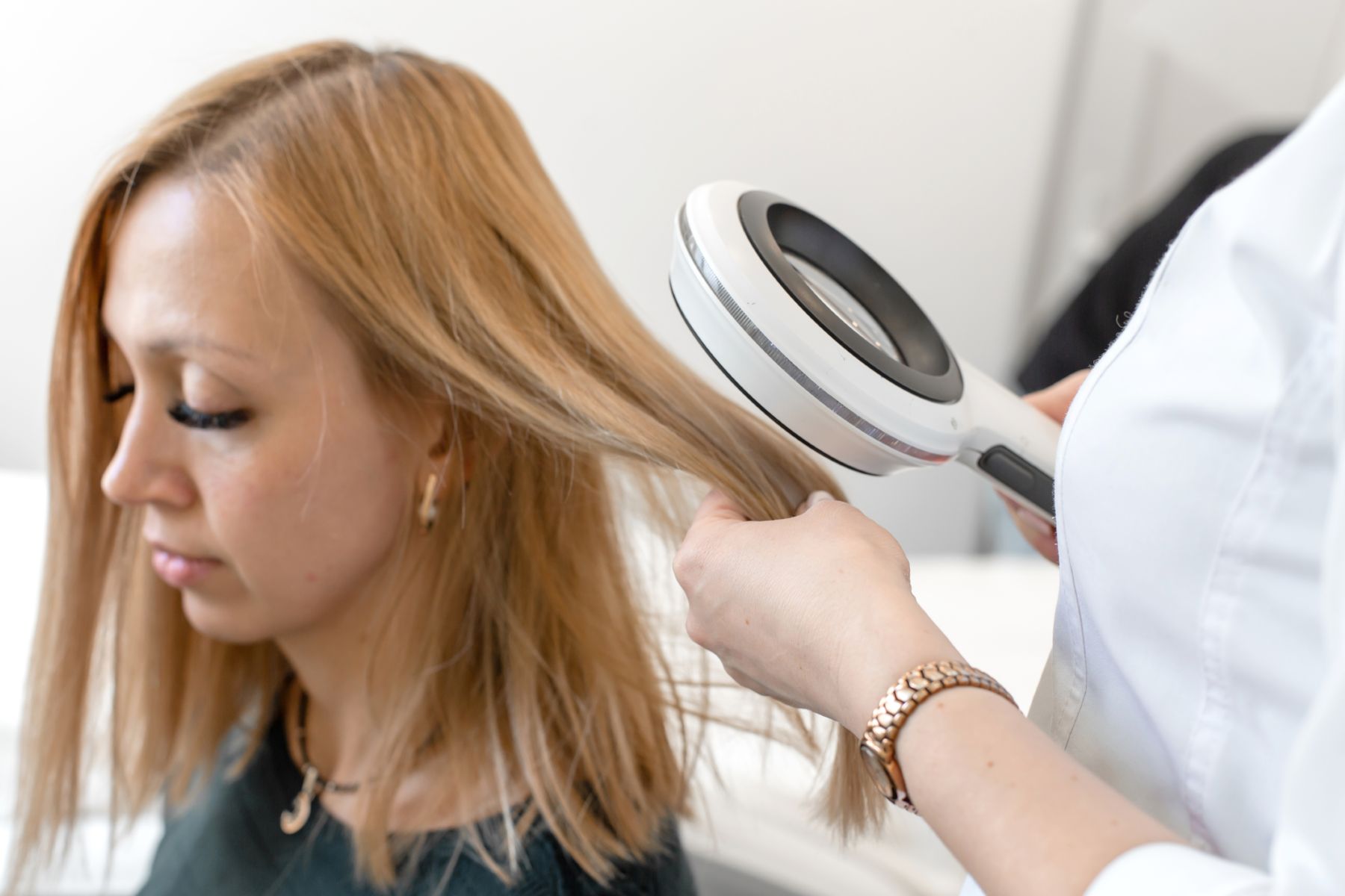 Hair loss clinic for women